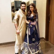 Aamna Sharif Celebrates Diwali With Her Bff Mouni Roy And Husband Amit Kapoor