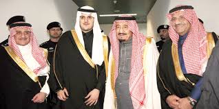 حابب شوفك كل ظروفك ما تعنيني. Ø®Ø§Ø¯Ù… Ø§Ù„Ø­Ø±Ù…ÙŠÙ† Ø´Ø±Ù Ø­ÙÙ„ Ø²ÙˆØ§Ø¬ Ø§Ù„Ø£Ù…ÙŠØ± ÙÙˆØ§Ø² Ø¨Ù† Ø³Ù„Ø·Ø§Ù† Ù…Ù† ÙƒØ±ÙŠÙ…Ø© Ø§Ù„Ø£Ù…ÙŠØ± Ø®Ø§Ù„Ø¯ Ø¨Ù† ÙÙŠØµÙ„ Ø¨Ù†