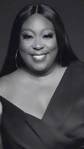 I INTRODUCE TO YOU LINDY-ANN HOPLEY, THE BRIDE OF CHRIST By Akin Ojumu This  is Lindy-Ann Hopley. She is South African, apostle, evangelist,  international singing and healing revivalist, inspirational speaker, a  coach,