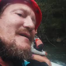 My brain when someone says “Jerry is rolling in his grave”