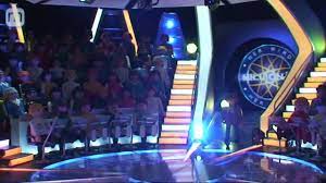 „wer wird millionär ist für rtl ein absoluter dauerbrenner. Miniaturstudio Wer Wird Millionar 1 7 Youtube