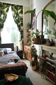 Over 80 Plants Make This Small Uk Rental Feel Like A Jungle Bedroom Plants Decor Home Decor Bedroom Jungalow Decor