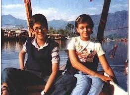 30 Rare Childhood Photos Of Bollywood Celebs Unseen Pictures Reckon Talk Childhood Photos Age Photos Bollywood Celebrities