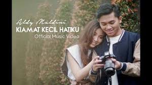 Aldi biar aku yang pergi chord. Kiamat Kecil Hatiku Mp3 Mp3 Download 320kbps