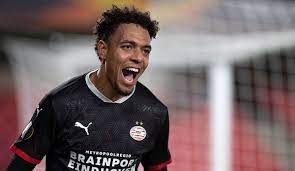 Das sind die erweiterten leistungsdaten von donyell malen vom verein psv eindhoven. Bvb News Und Geruchte Psv Coach Kundigt Abschied Von Transferziel Donyell Malen An