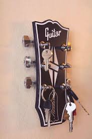 Diy Key Holder Portecles Mural Diy Key Holder Portecles Mural Guitar Rack Guitar Head Key Decoracao Musical Decoracao Musica Violao Decoracao