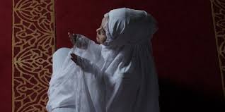 Rasulullah menganjurkan kepada umatnya untuk senantiasa membaca doa pagi hari setelah mengerjakan sholat subuh. 10 Manfaat Sholat Subuh Bagi Umat Muslim Perbanyak Pahala Merdeka Com