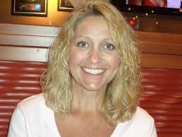 Lynette Travis's Instagram, Twitter & Facebook