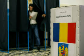 Duminică, 26 mai, cetățenii români sunt chemați să aleagă cei 33 de viitori europarlamentari români care ne vor reprezenta în parlamentul european, dar să și răspundă la cele două întrebări ale referendumului pe justiție inițiat de președintele klaus iohannis. Video Cum Se VoteazÄƒ La Alegerile Europarlamentare Si La Referendum Libertatea