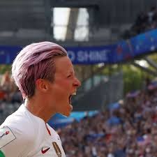 Rapinoe is the first player, male or female, to score a 'gol olimpico,' a goal scored directly off of a corner kick without contact by another player, at the olympic games. Trump Und Frauen Wm Us Star Megan Rapinoe Will Nicht Ins Beschissene Weisse Haus Panorama