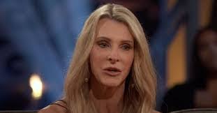 Joan Goldenberg's Instagram, Twitter & Facebook