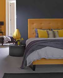 Chambre Jaune Moutarde Les Coloris A Associer Clemaroundthecorner Deco Chambre Jaune Deco Chambre Chambre Bleu Et Gris
