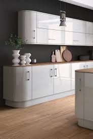 Choose The Dark Side Dark Walls Will Be A Big Trend In 2017 Team Light Grey Kitchen Cabinets W In 2020 Light Grey Kitchens Glossy Kitchen Light Grey Kitchen Cabinets