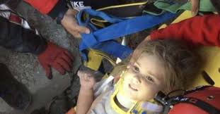 İzmir'deki depremde enkaz altından 91 saat sonra kurtarılan 3 yaşındaki ayda gezgin'in haberleri tüm türkiye'yi sevinç gözyaşlarına boğdu. Ayda Gezgin Kimdir Kac Yasinda Izmir Deprem Enkazindan Kurtarilan Ayda Gezgin In Yeni Fotograflari Ortaya Cikti Son Dakika Haberler