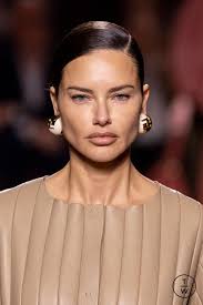 Fashion model Adriana Lima and their looks