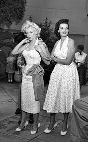 Marilyn Monroe Jane Russell All About Gentlemen Prefer Blondes 1953 Classic Hollywood Film 1950s Marilyn Monroe Movies Gentlemen Prefer Blondes Hollywood