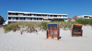Modern eingerichtete ferienwohnungen, zum beispiel im strandpark großenbrode, sind mit wlan, fernseher und oft sogar. Bellevue 831 Ferienwohnungen In Grossenbrode