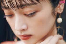 voce2019年9月号 安達祐実 セレブメイク ボルドーメイク カラフルメイク