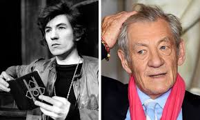 Colecție de la laurentiu • ultima actualizare în urmă cu 2 zile. 18 Actori Celebri Pe Care PuÈinÄ Lume I A VÄzut Cum ArÄtau Cand Erau Tineri Fasingur Me