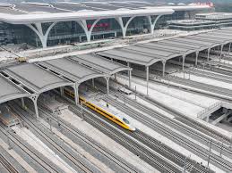 On March 13, a high-speed comprehensive inspection train set off from  Chongqing East Station to conduct tests on the Chongqing-Qianjiang section  of the newly constructed Chongqing-Xiamen High-Speed Railway. This  milestone marks the