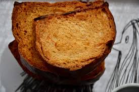 La farina di kamut si presta benissimo sia per il pane fatto in casa che della pizza.li rende gustosi, delicati, molto più leggeri e con un indice glicemico molto più basso rispetto alle preparazioni con grano tradizionale. Fette Biscottate Home Made Di Kamut E Malto Cook Di Gusto
