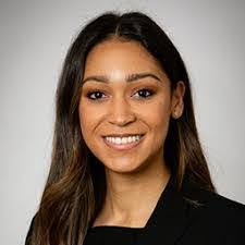 Amanda Kilfoyle's Instagram, Twitter & Facebook