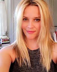 I mean, don't you really know what i'm talking about?! Reese Witherspoon Has Four Inches Cut Off Her Long Blonde Hair For Easy Care Style Daily Mail Online