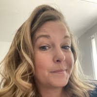 Amber Pulliam's Instagram, Twitter & Facebook