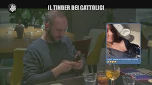 Le Iene: CORTI: CatholicMatch, lapp di incontri solo per cattolici Video |  Mediaset Infinity