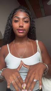 Os vídeos de Anny Araújo (@anny.arajo88) com som original