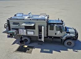 Off Road Home From Advtinker If Zombie Apocalypse Ever Happened This Beast Will Be My First Choice Of Home By Best Truck Camper Expedition Vehicle Trucks