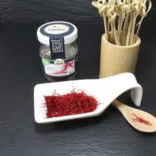 Se vuoi saperne di più, ti invitiamo. Zafferano Bio Integro Al 100 Proprieta E Ricette Pistilli Di Zafferano