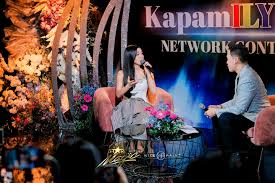 This dreamer has so much to look forward to after her✨KapamILYa Forever:  Born To Shine✨contract signing🤩 Here is #BelleMariano at her media  conference with host MJ Felipe! ▶️Watch Belle's full contract signing