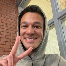 I'm a speculative fiction and fantasy romance writer looking to connect  with bookdragons, and other indie authors. I love: Worldbuilding Dragons  Fae Vampires Shifters Science fantasy Scifi Urban fantasy Diverse fiction  LGBTQ+