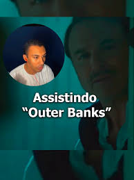 Sara Cameron: O Despertar e Decisões em Outer Banks