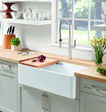 kitchen sink that shines
