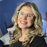 Molly Feeney's Instagram, Twitter & Facebook