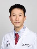 Sze Wong's Instagram, Twitter & Facebook