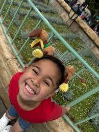 Byron Thatcher's Instagram, Twitter & Facebook