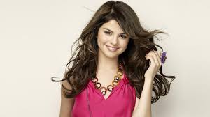 You can free download the picture you like. Selena Gomez Hot Smile Hd Wallpaper Hollywood Actresses Wallpaper Hd 1024x576 Download Hd Wallpaper Wallpapertip