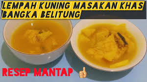 Istilah lempah kuning muncul untuk menyebut masakan berwarna kuning. Lempah Kuning Ayam Dengan Daun Kedondong Youtube