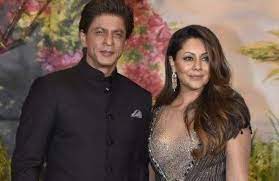 See more ideas about shahrukh khan, shahrukh khan family, khan. Still Knock On My Wife Daughter S Door Because It Is Their Space Shah Rukh Khan On Wom