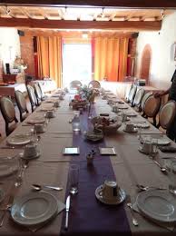 Dans une cadre haut de gamme, typique toulousain, situé à 10 min de blagnac et 20 min de toulouse, l'hotel*** et son restaurant traditionnel gourmand les ecuries de la tour vous accueillent tout au long de l'année. Les Ecuries De La Tour Picture Of Les Ecuries De La Tour Mondonville Tripadvisor