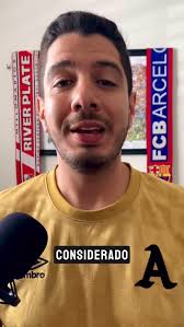 #DomingosConChomingo • Gianni Rivera 🇮🇹, Ícono del Milan, figura en el  partido del siglo y el primer italiano en ganar el Balón de Oro, esta es la  historia de Giovanni. , (No olviden seguir el perfil, ...