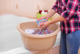 We'll show you how to redecorate a room, how to pick out the best flowers for your garden, how to best grow your own vegetables, how to fold napkins into fun shapes, and more. How To Hand Wash Clothes Reviewed