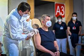 Urychlíte tím proces očkování (součástí formuláře jsou také podrobné informace o samotném očkování). V Ceske Republice Zacalo Ockovani Proti Covid 19 Ockovany Byl Premier Andrej Babis Video Kurzy Cz