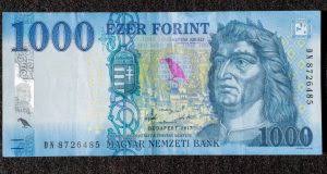 (usd) rubla ruseasca (rub) leu romanesc (ron) hrivna ucraineana (uah) dirham e.a.u. Geld Wechseln In Budapest Und Ungarn So Zahlen Sie Richtig Mit Forint