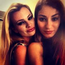 Sara Sterling (@sara_ster)