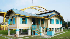 Peradaban / adat istiadat melayu kepulauan riau. Rumah Adat Riau Arsitektur Filosofi Gambar Dan Penjelasannya
