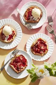 Summer thornton a wonderful little breakfast room with a lovely color palette of lilac, peach, blue and white. 78 Breakfast In Bed Ideas For Mother S Day Mother S Day Recipes